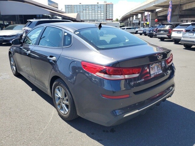 2019 Kia Optima LX photo 3
