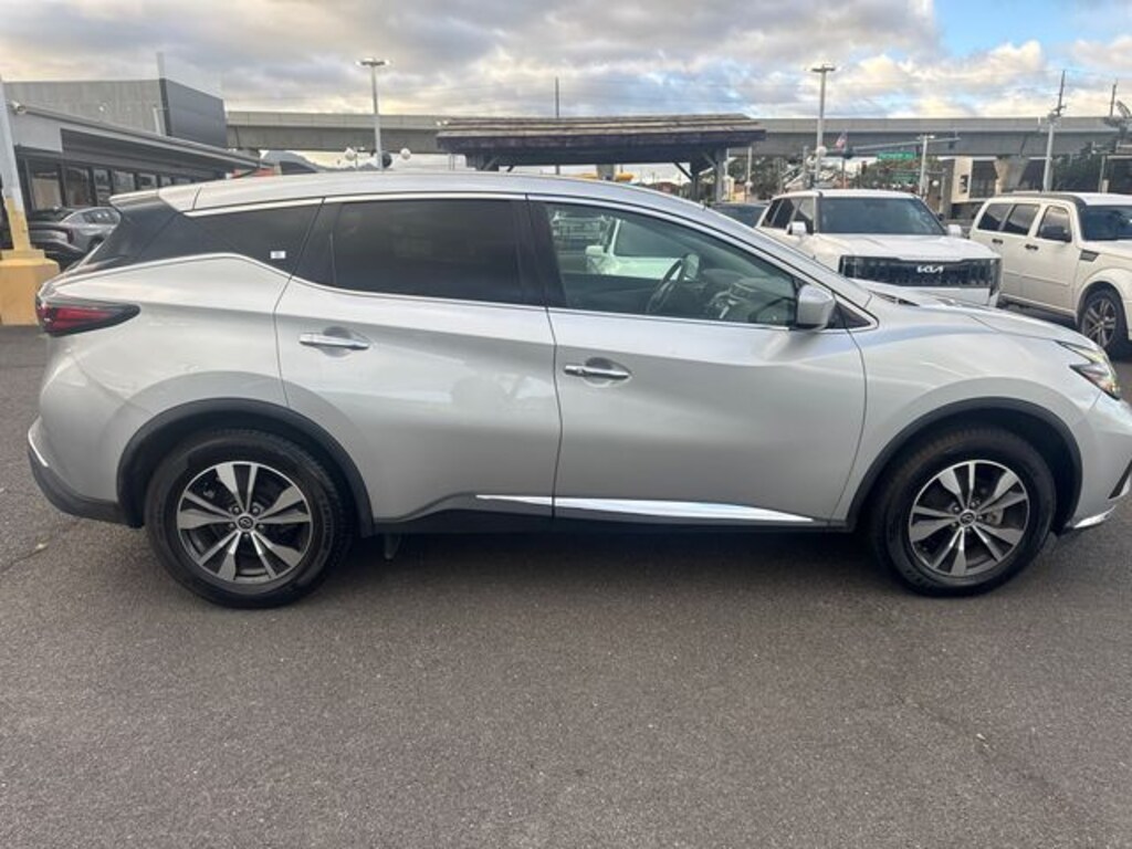 Used 2023 Nissan Murano S SUV