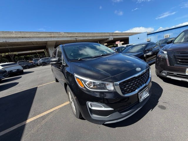 2021 Kia Sedona LX's photo