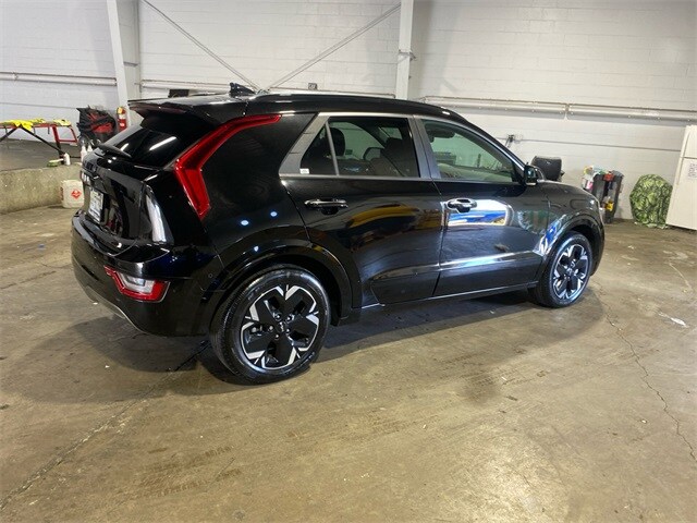 2024 Kia Niro EV Wave photo 3