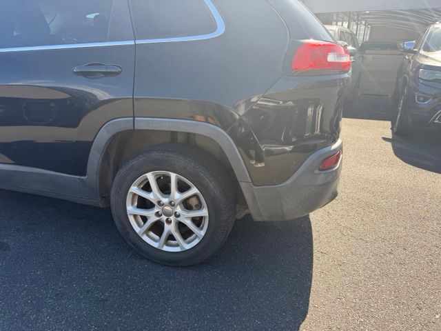 Photo 16