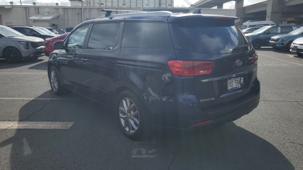 Used 2019 Kia Sedona EX Van Passenger Van