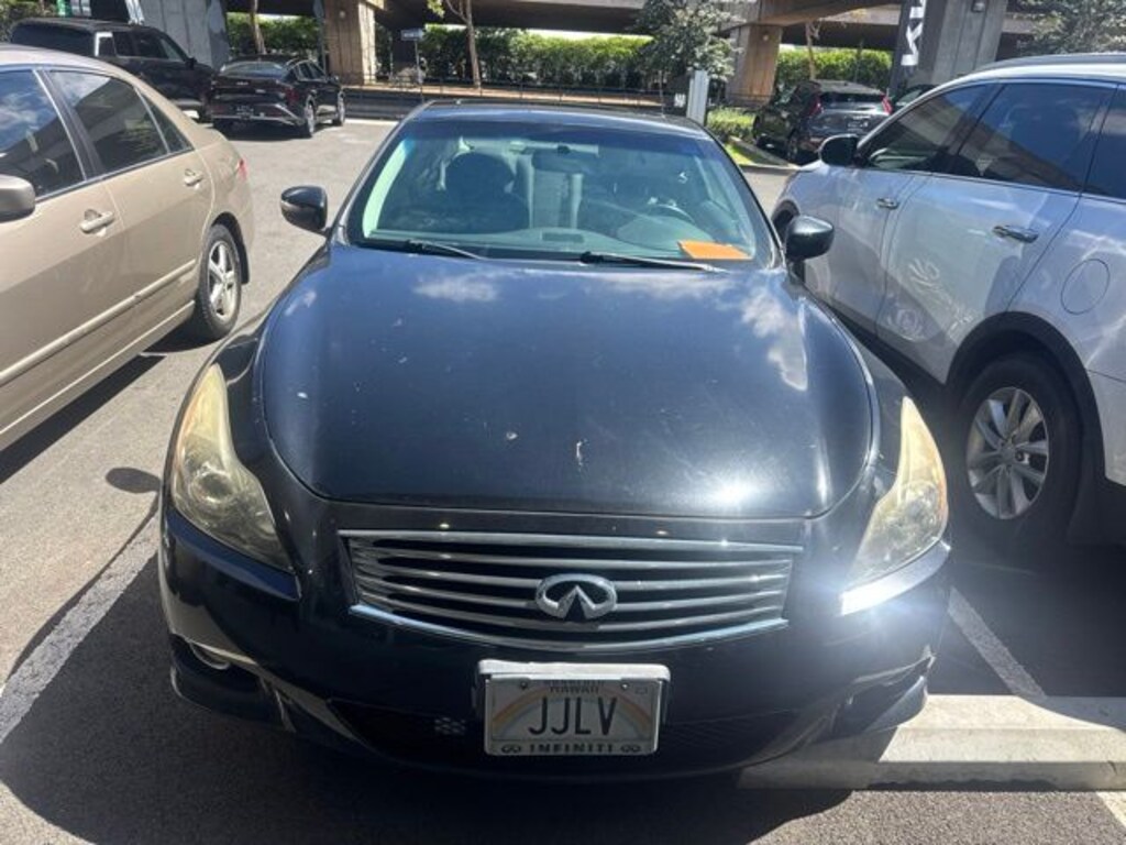 Used 2011 INFINITI G37 Journey Coupe