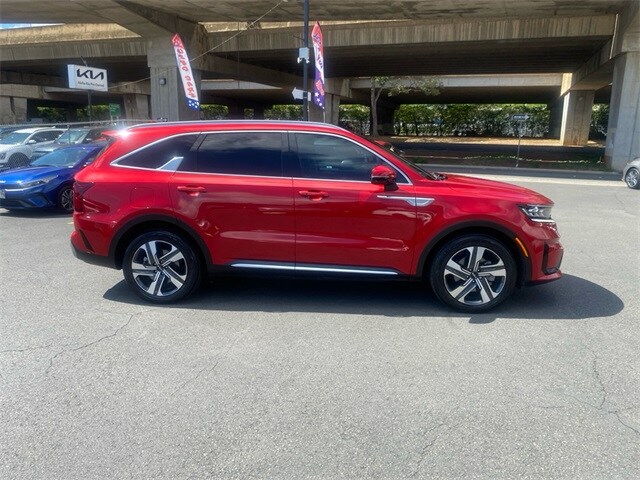2022 Kia Sorento Plug-In Hybrid SX photo 3