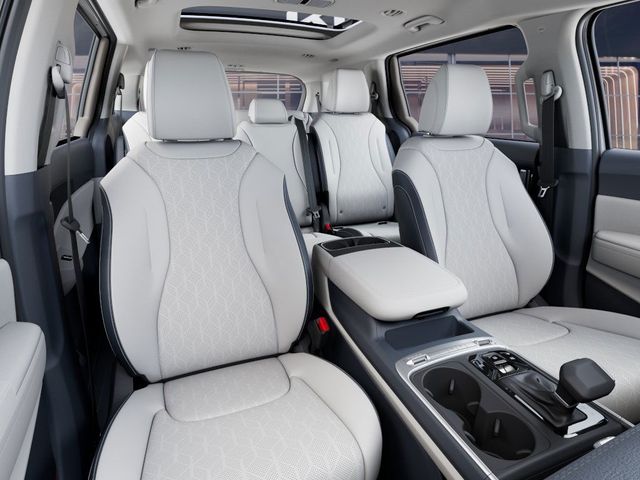 2026 Kia Carnival SX - Photo 15