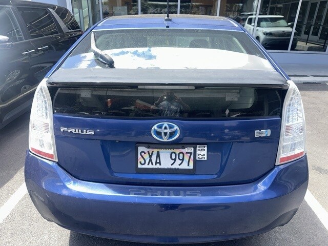 2010 Toyota Prius Two photo 3