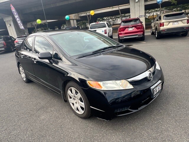 2010 Honda Civic LX photo 2
