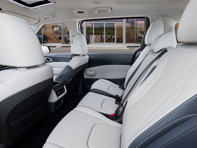 2026 Kia Carnival SX - Photo 18