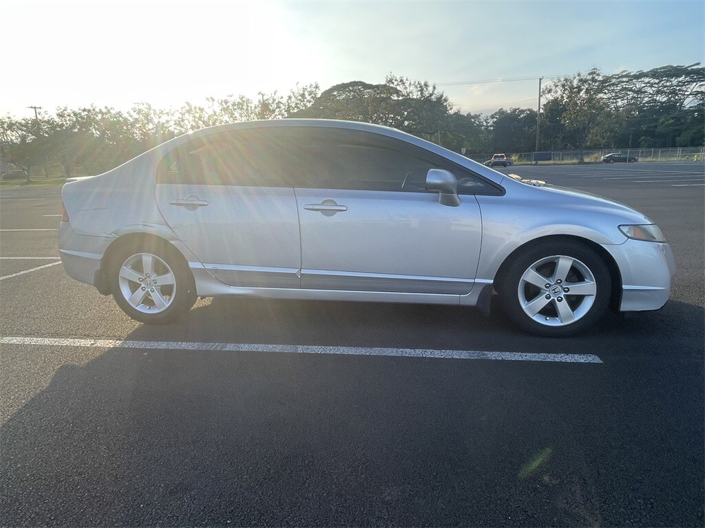 2011 Honda Civic photo 4