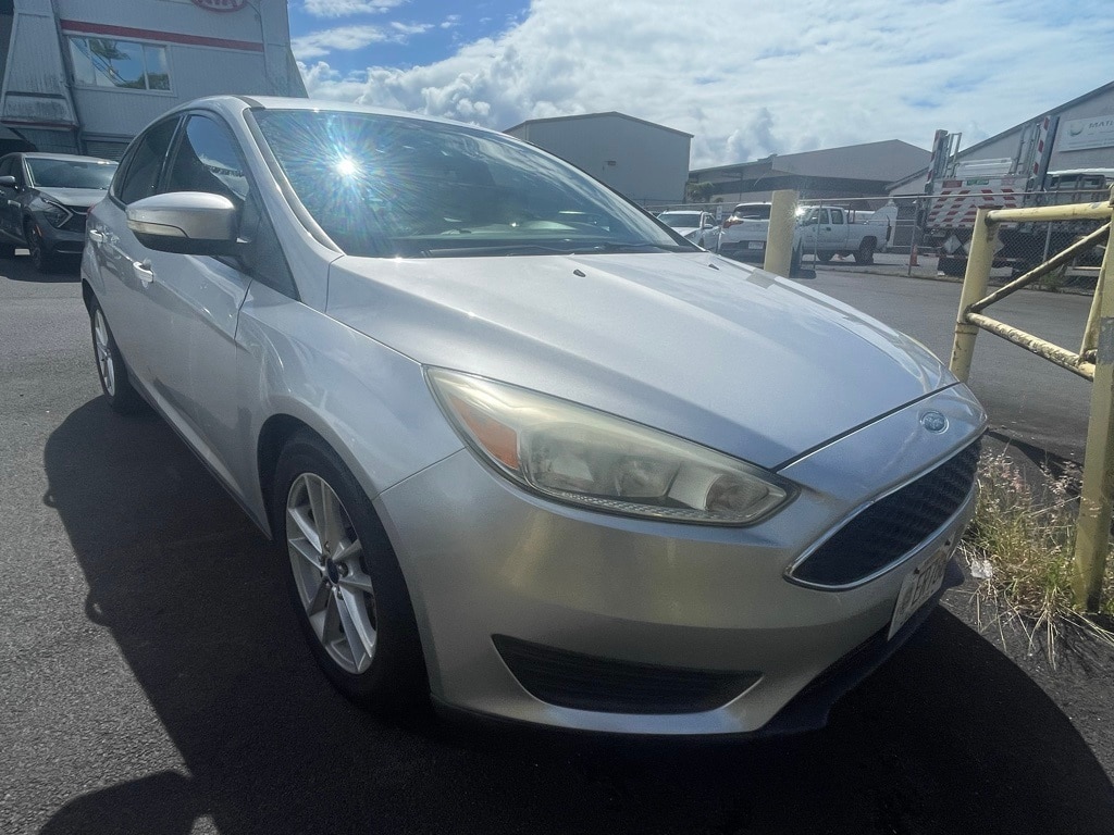 Used 2015 Ford Focus SE with VIN 1FADP3K22FL207225 for sale in Hilo, HI