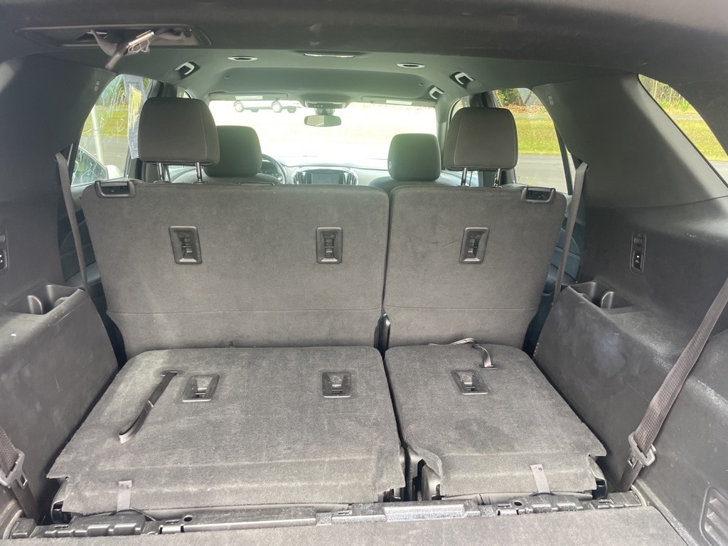 Image 8 of 2023 Chevrolet Traverse LT Cloth w/1LT SUV