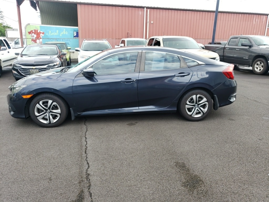 Used 2018 Honda Civic LX with VIN 2HGFC2F53JH522426 for sale in Hilo, HI