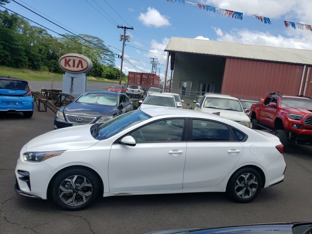 Used 2021 Kia Forte LXS with VIN 3KPF24AD5ME355305 for sale in Hilo, HI