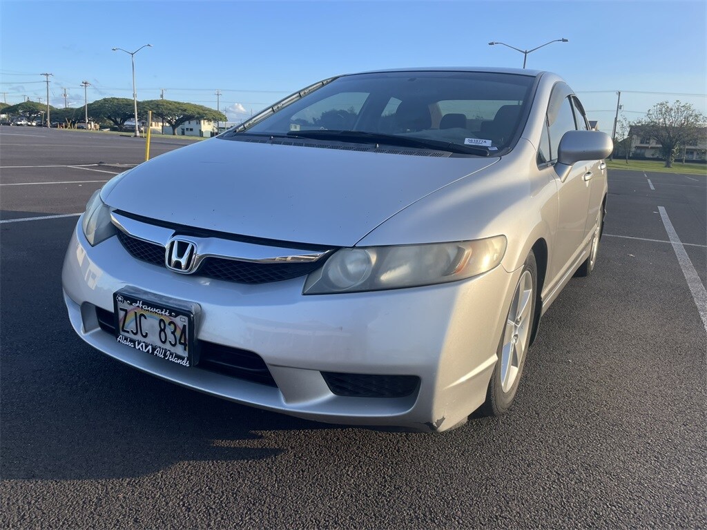 2011 Honda Civic photo 2