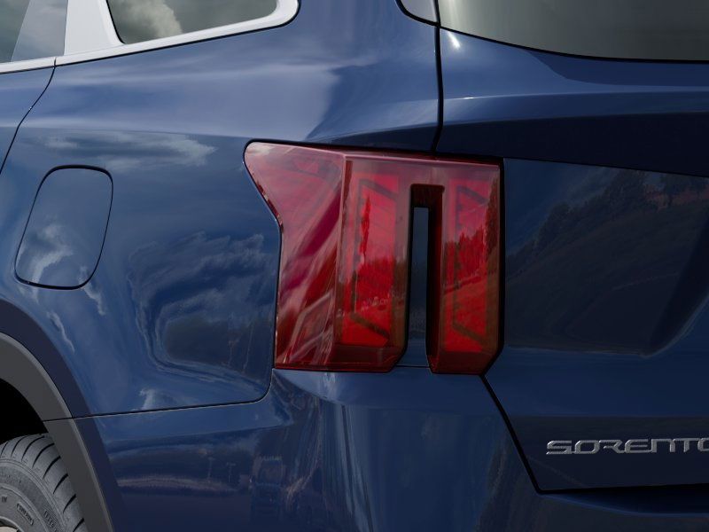 2025 Kia Sorento S - Photo 11