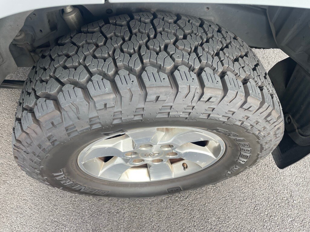 2012 Toyota 4Runner photo 4