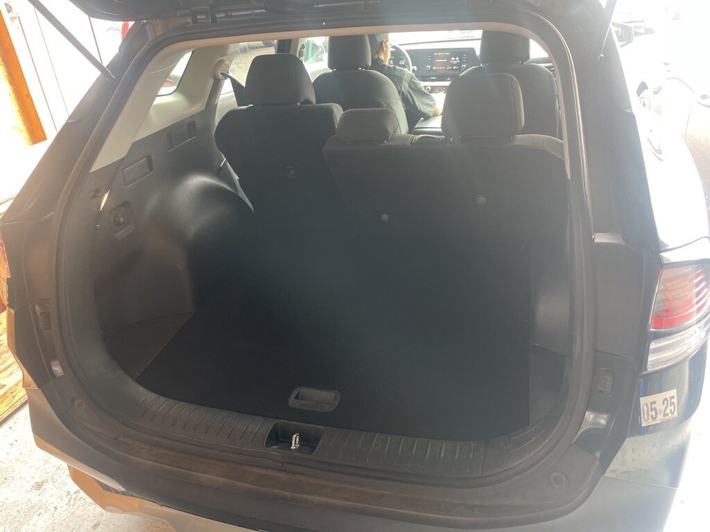 Image 5 of 2023 Kia Sportage LX SUV