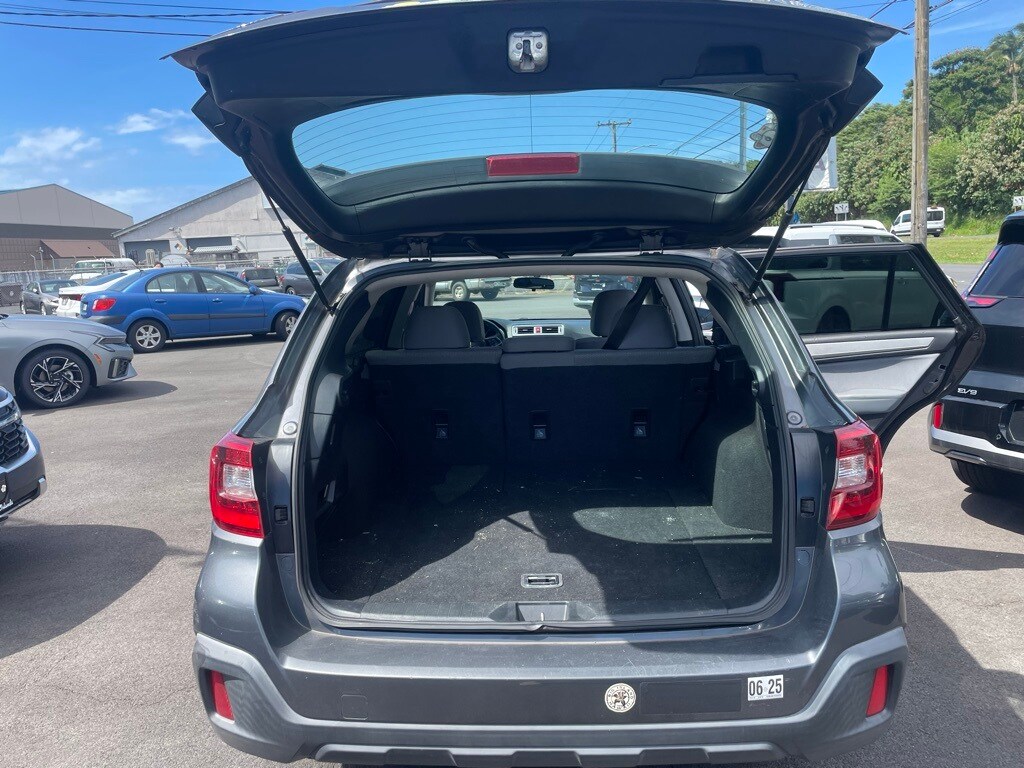 Image 9 of 2019 Subaru Outback 2.5i SUV