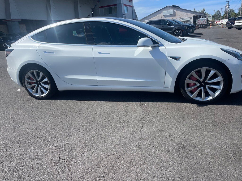 Image 4 of 2019 Tesla Model 3 Sedan