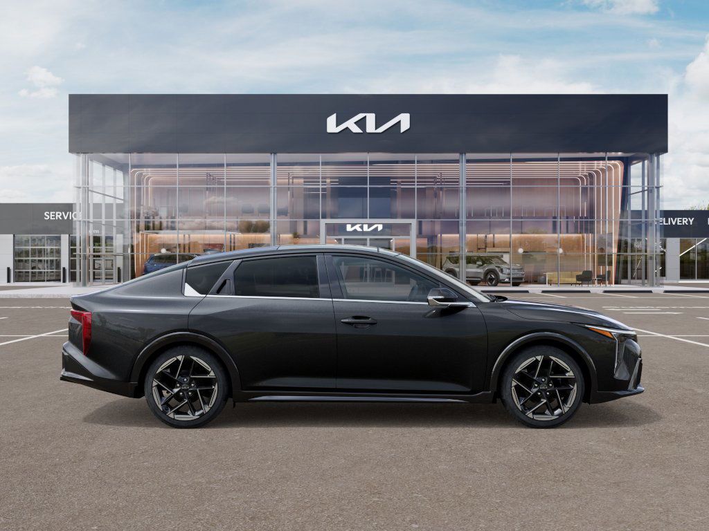 2025 Kia K4 GT-Line - Photo 7