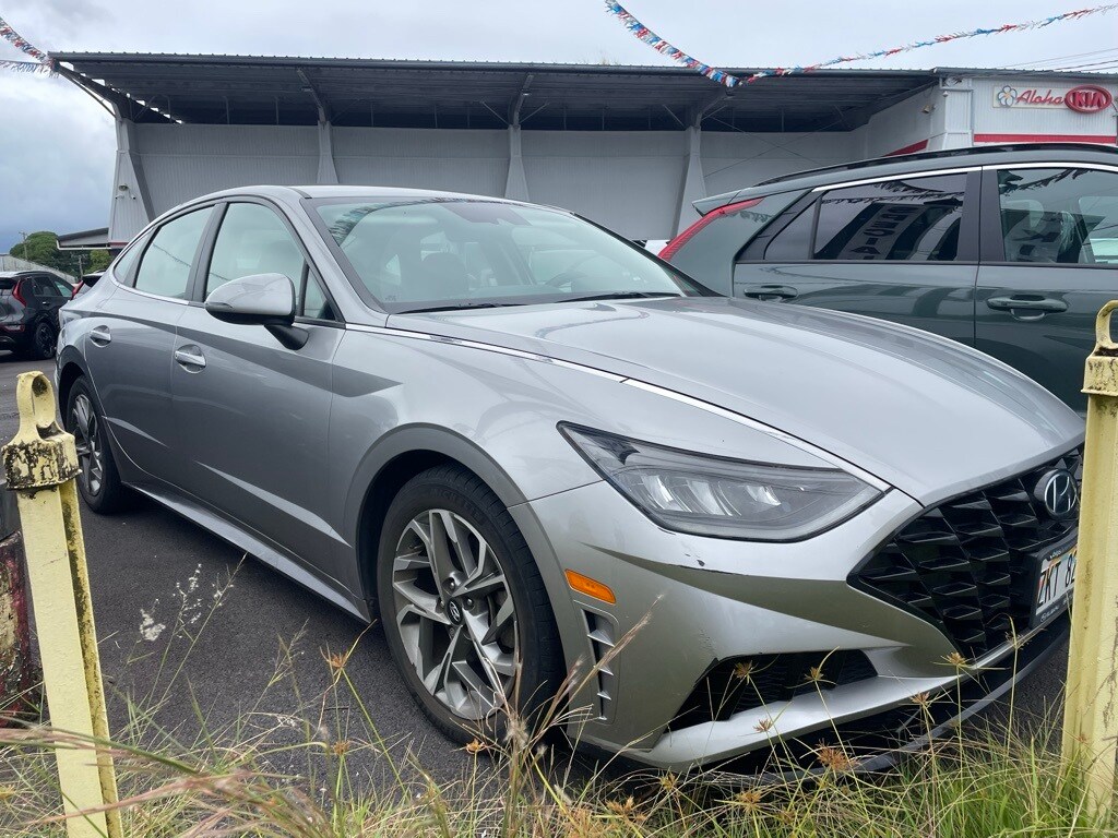 2021 Hyundai Sonata SEL photo 2