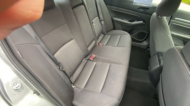2023 Nissan Altima SV - Photo 10