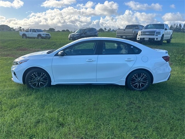 2023 Kia Forte GT-Line photo 4