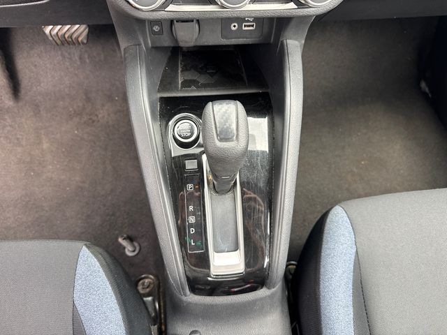 2023 Nissan Versa Sedan SV - Photo 12