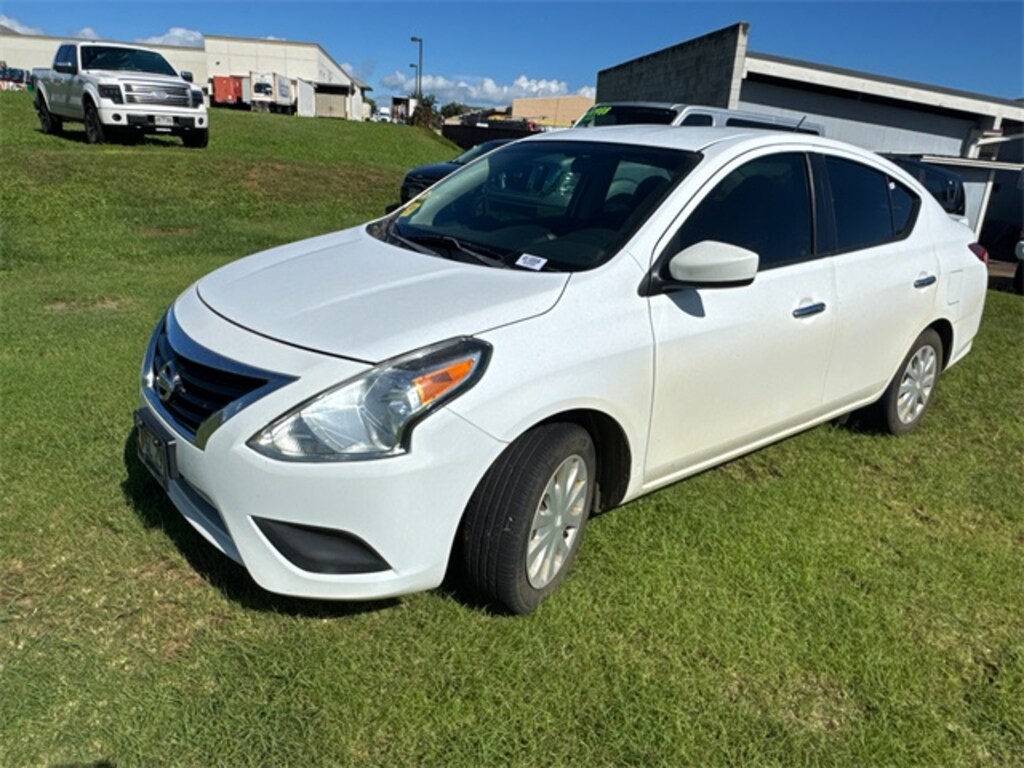 Used 2018 Nissan Versa 1.6 SV Sedan