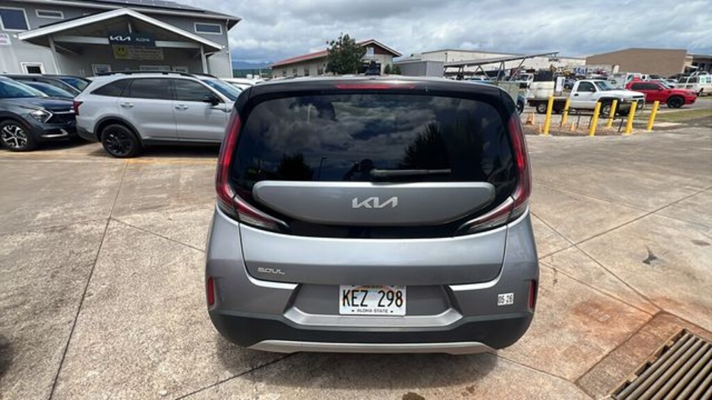 Certified 2023 Kia Soul LX Hatchback