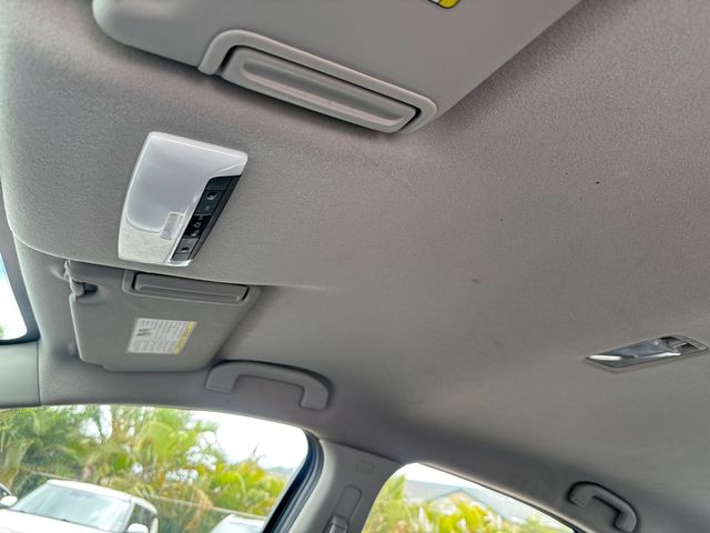 2023 Nissan Versa Sedan SV - Photo 14