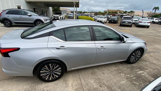 2023 Nissan Altima SV - Photo 6