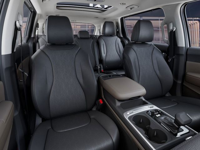 2026 Kia Carnival SX - Photo 15