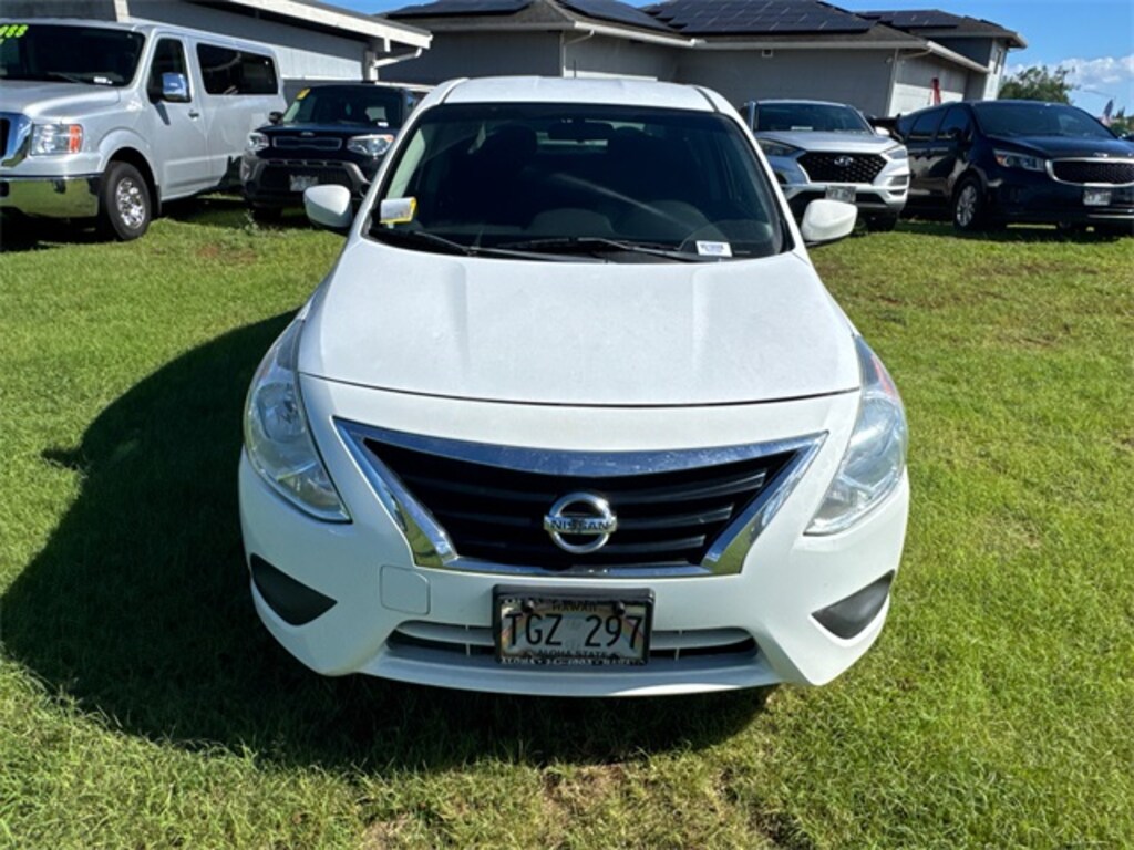 Used 2018 Nissan Versa 1.6 SV Sedan