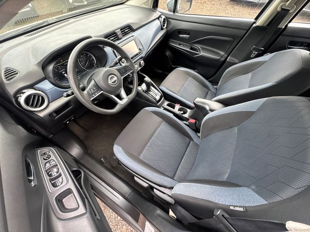 2023 Nissan Versa Sedan SV - Photo 16