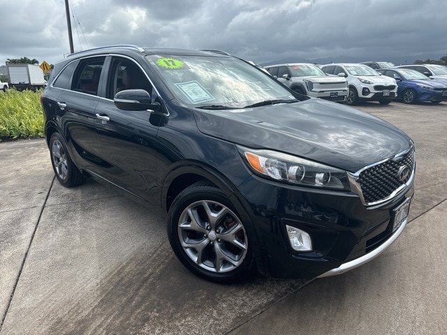 Used 2017 Kia Sorento SX with VIN 5XYPK4A52HG227111 for sale in Lihue, HI