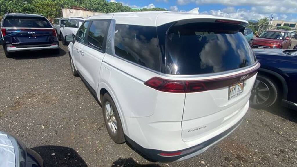 Certified 2024 Kia Carnival LX Seat Package MPV
