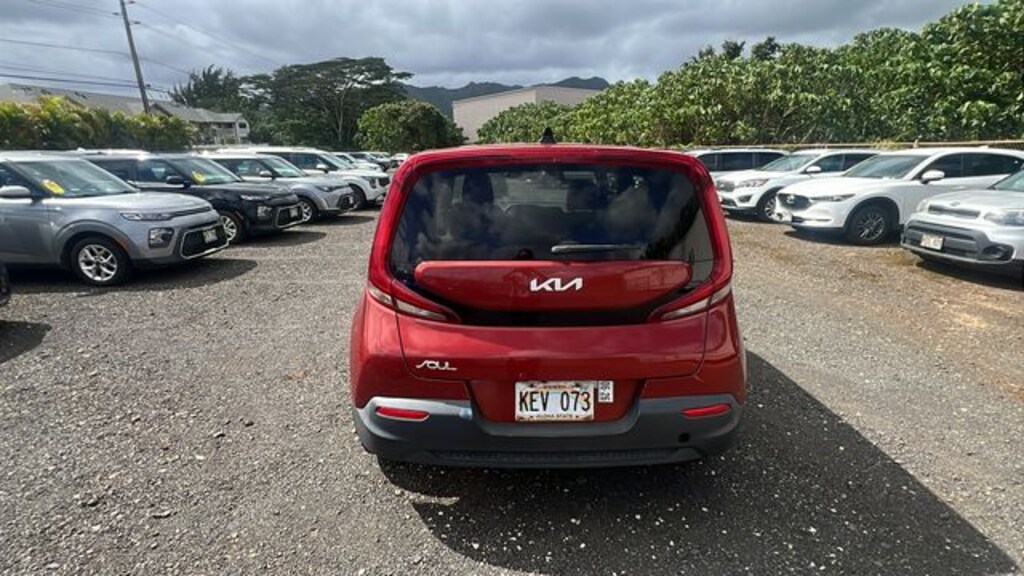 Certified 2022 Kia Soul LX Hatchback