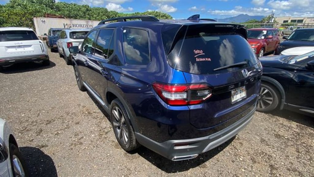 Used 2024 Honda Pilot Touring SUV