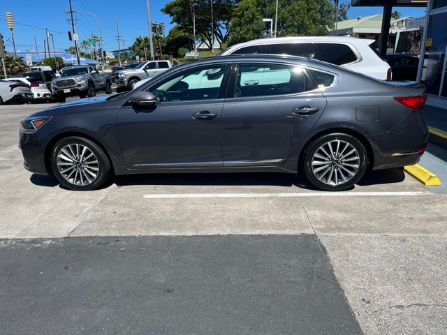 Used 2017 Kia Cadenza Premium with VIN KNALC4J18H5043998 for sale in Kailua Kona, HI