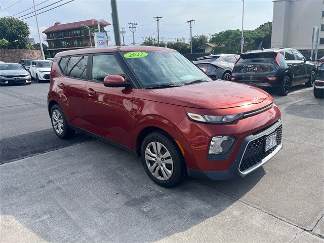 2022 Kia Soul LX photo 2