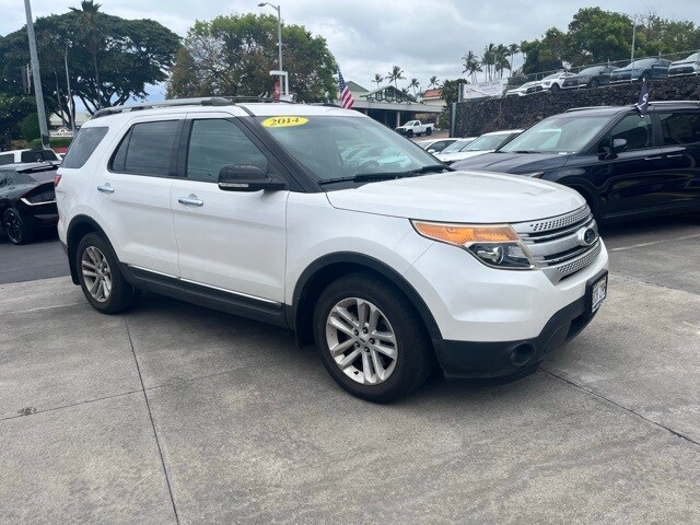 2014 Ford Explorer XLT photo 3