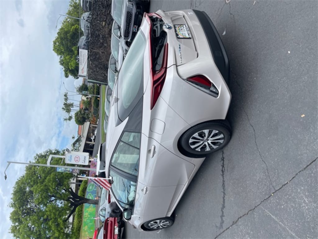 Used 2021 Toyota Prius Prime XLE Hatchback