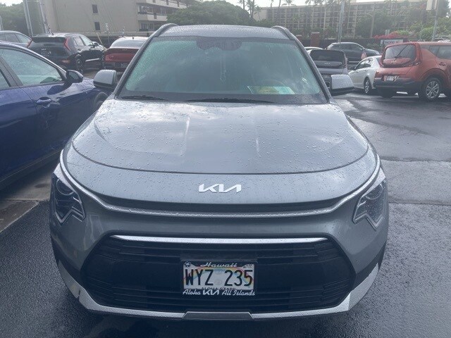 2024 Kia Niro LX photo 2