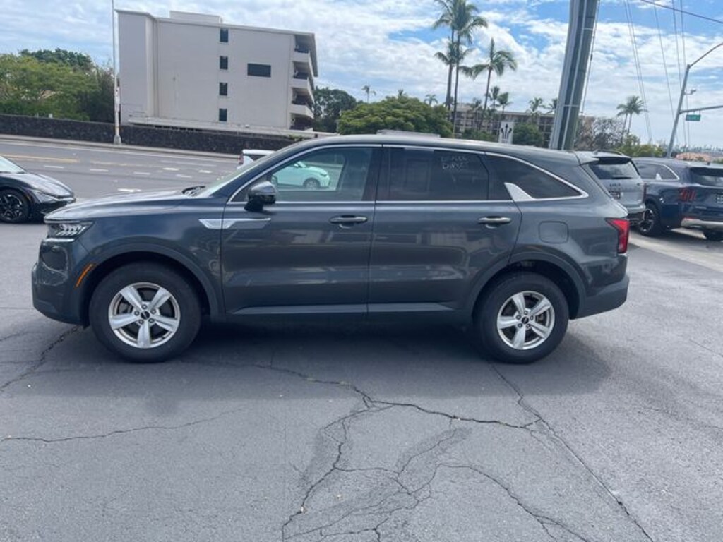 Used 2023 Kia Sorento LX SUV