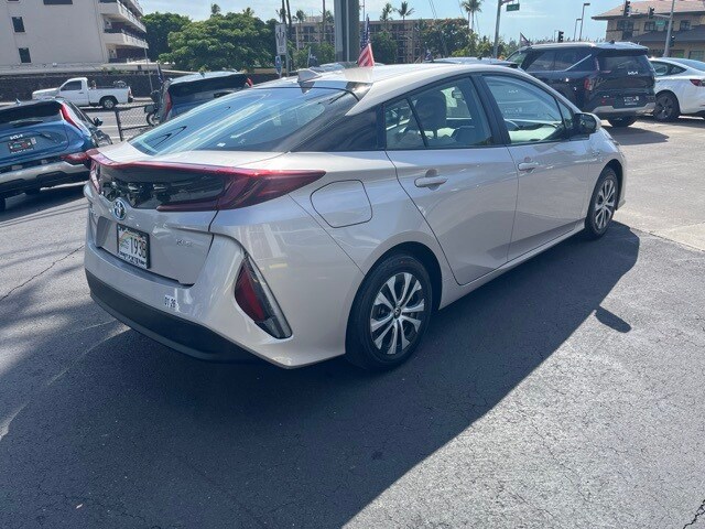 2021 Toyota Prius Prime XLE photo 3