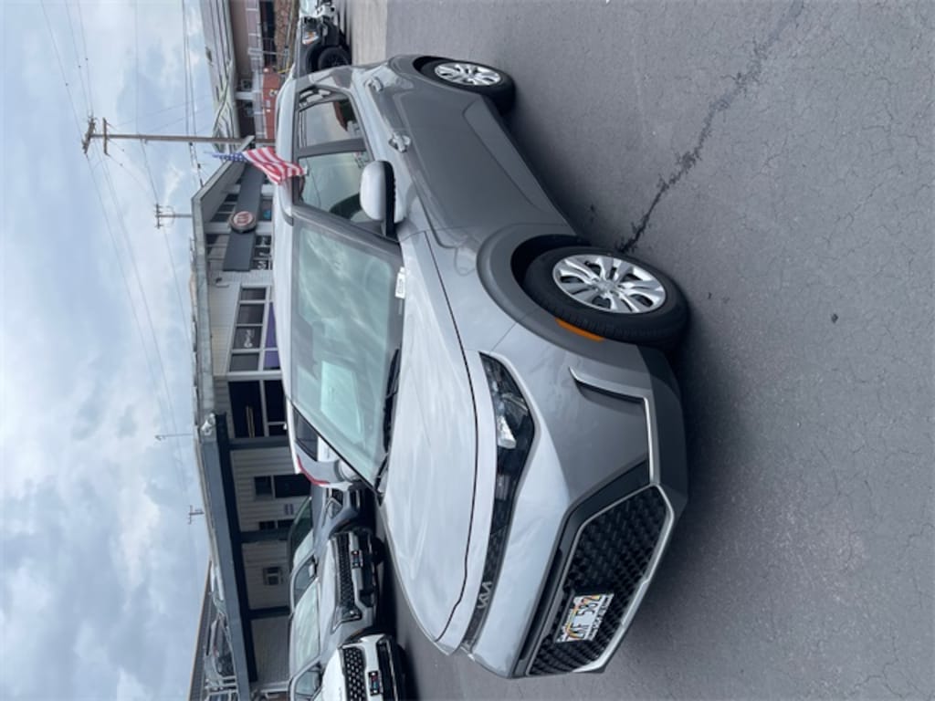 Used 2023 Kia Soul LX Hatchback