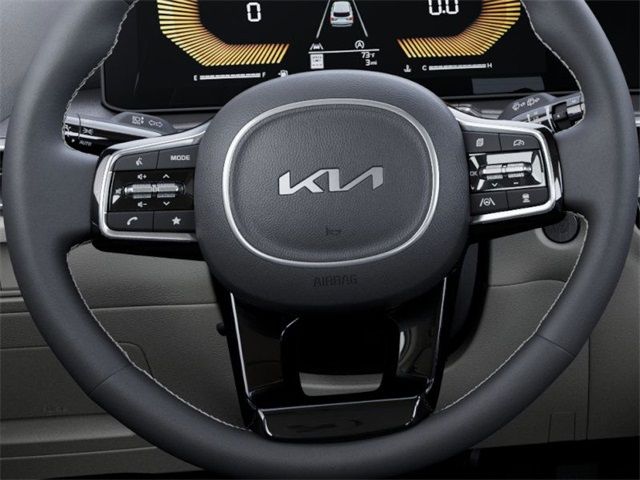 2025 Kia Sorento S - Photo 22