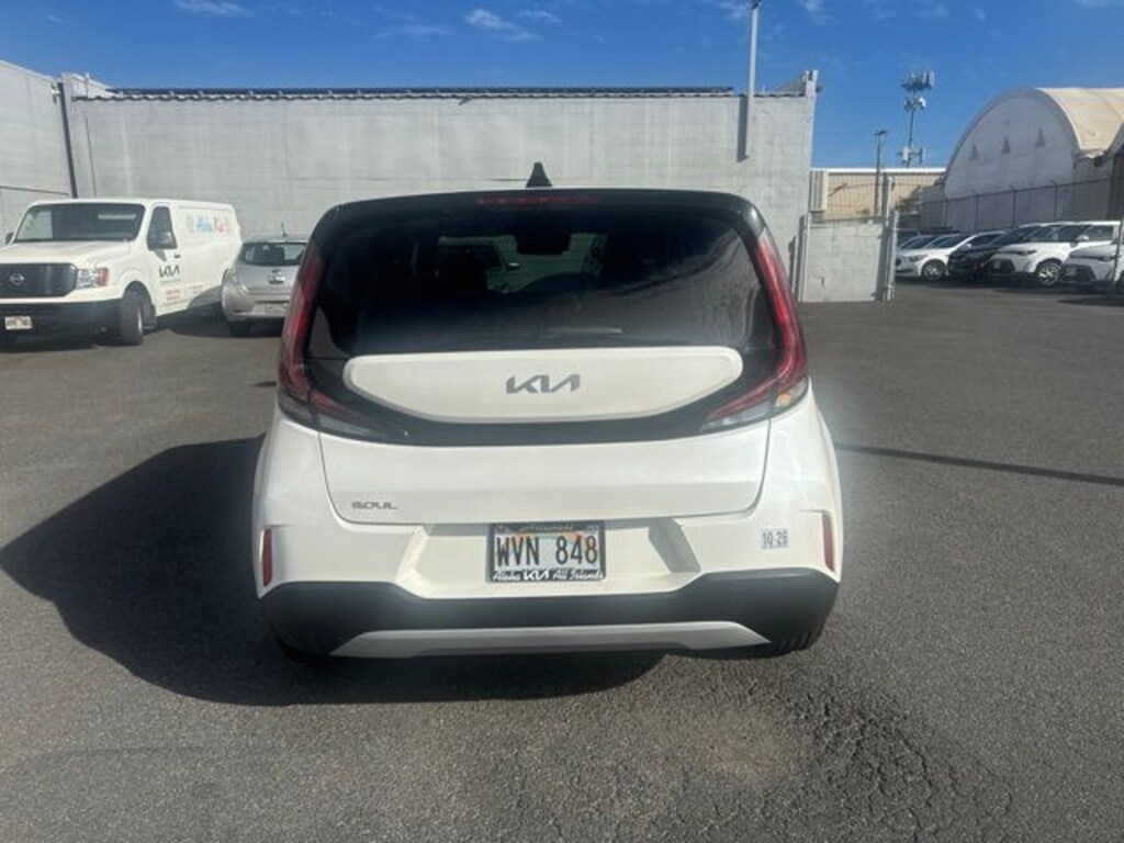 Used 2023 Kia Soul LX Hatchback