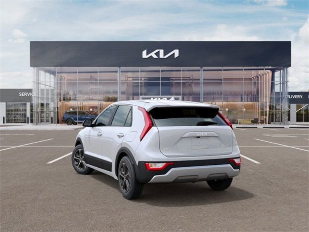 Certified 2025 Kia Niro LX SUV